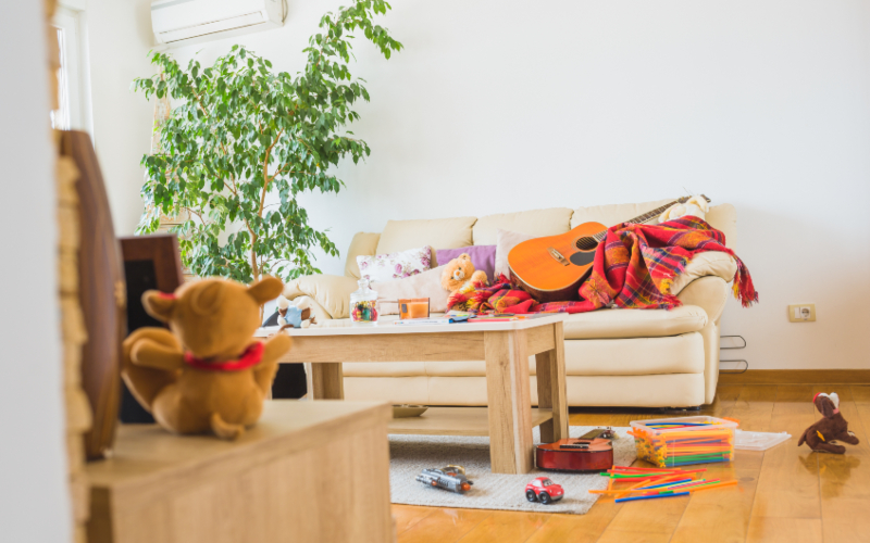 Idées de rangement créatives pour les petits espaces - étiqueteuse P-touch Btag de Brother