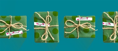make-christmas-a-little-more-personal-with-crafts